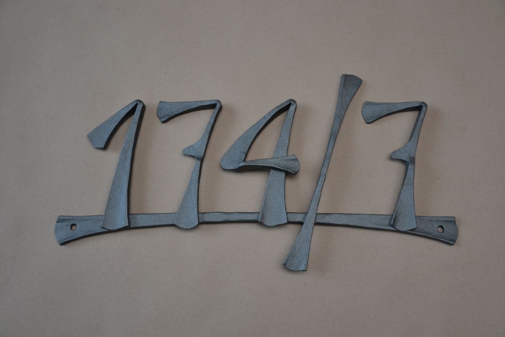 kované číslo popisné na dům